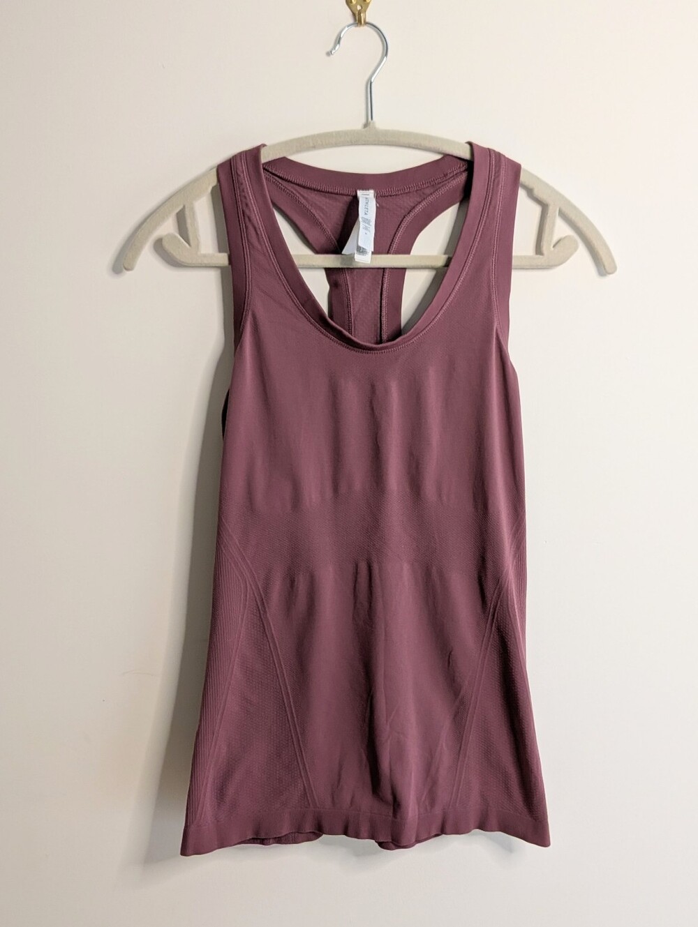 Athleta Momentum Seamless Tank size Medium